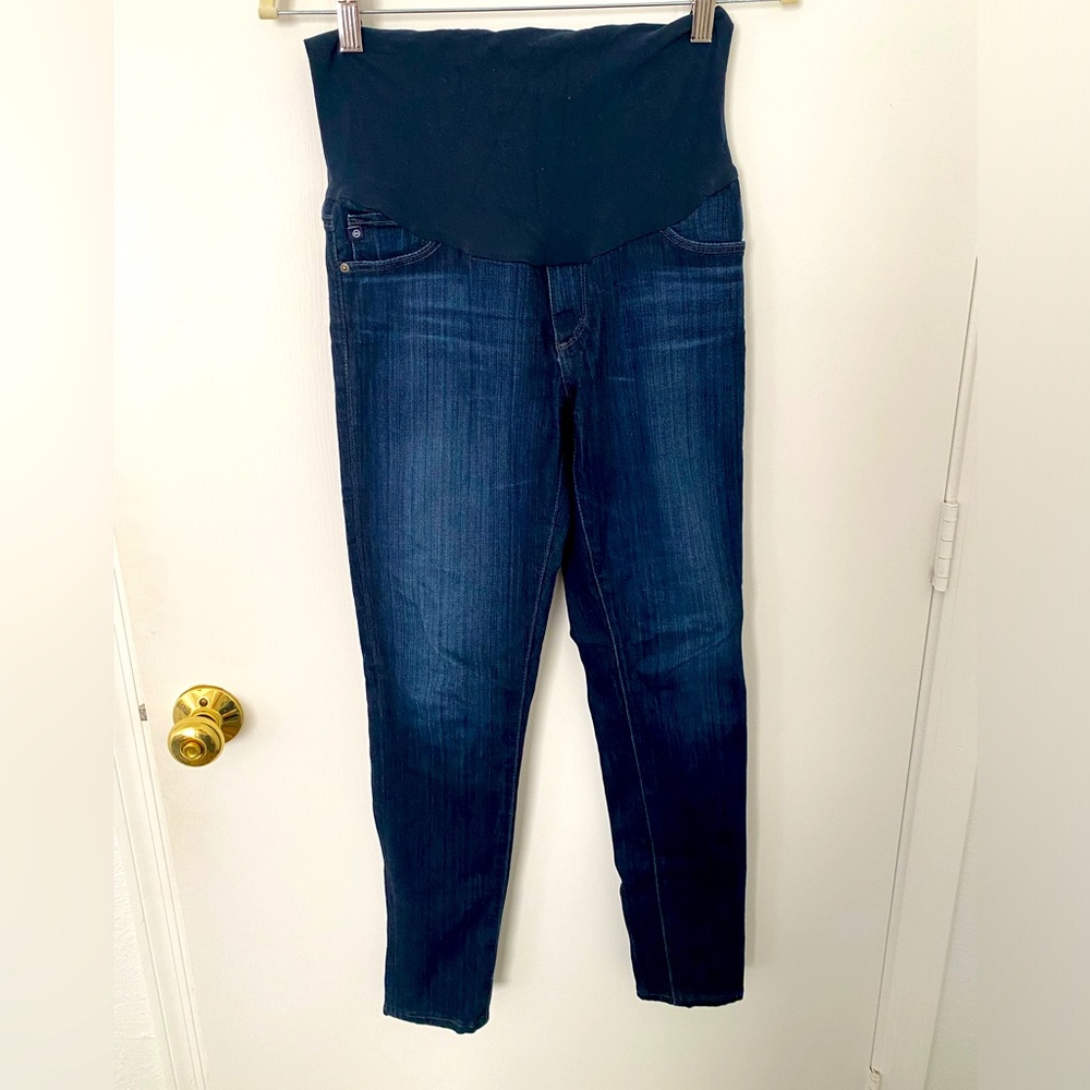 AG Maternity skinny jeans
28R